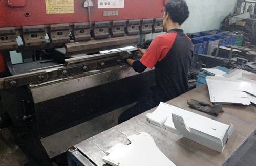 Hydraulic Sheet Bending